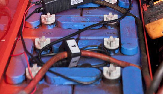 Improve your industrial battery performance with battery monitoring services from Pengate